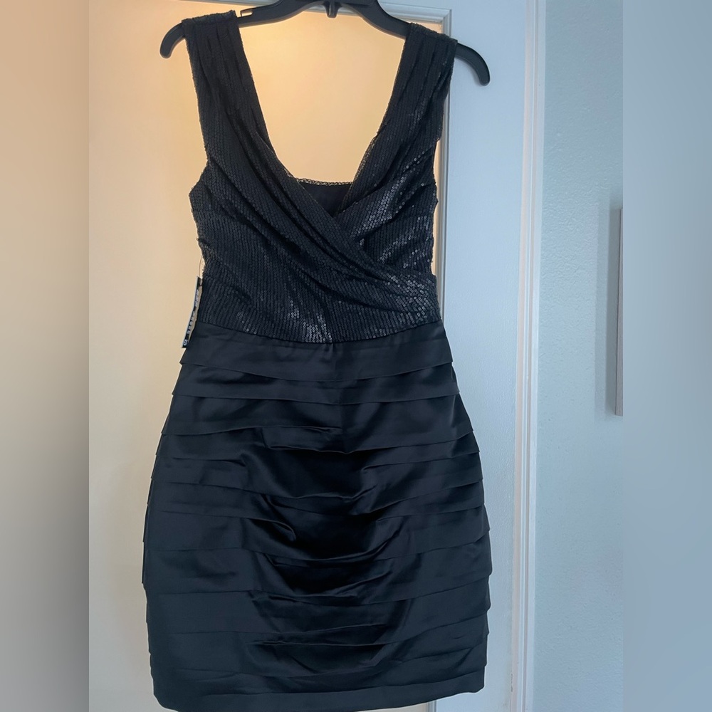 NWT Express Sequin Cocktail Dress – Size 4-NEW Party/Event Wear